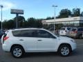 Super White - RAV4 4WD Photo No. 1