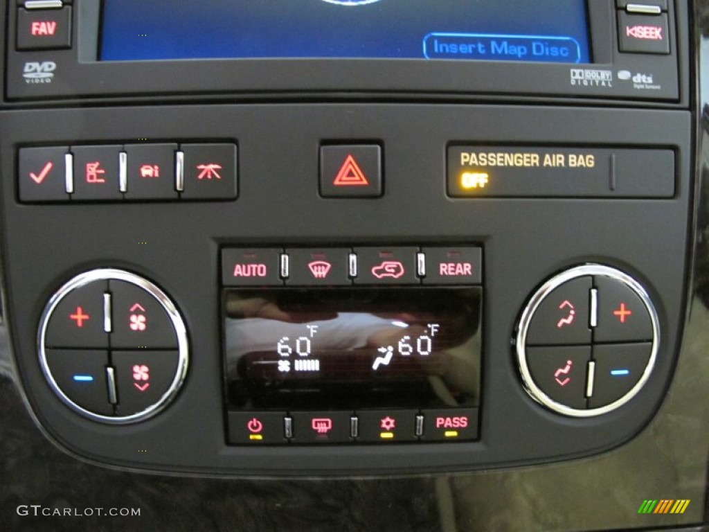 2012 GMC Acadia Denali Controls Photo #53932237