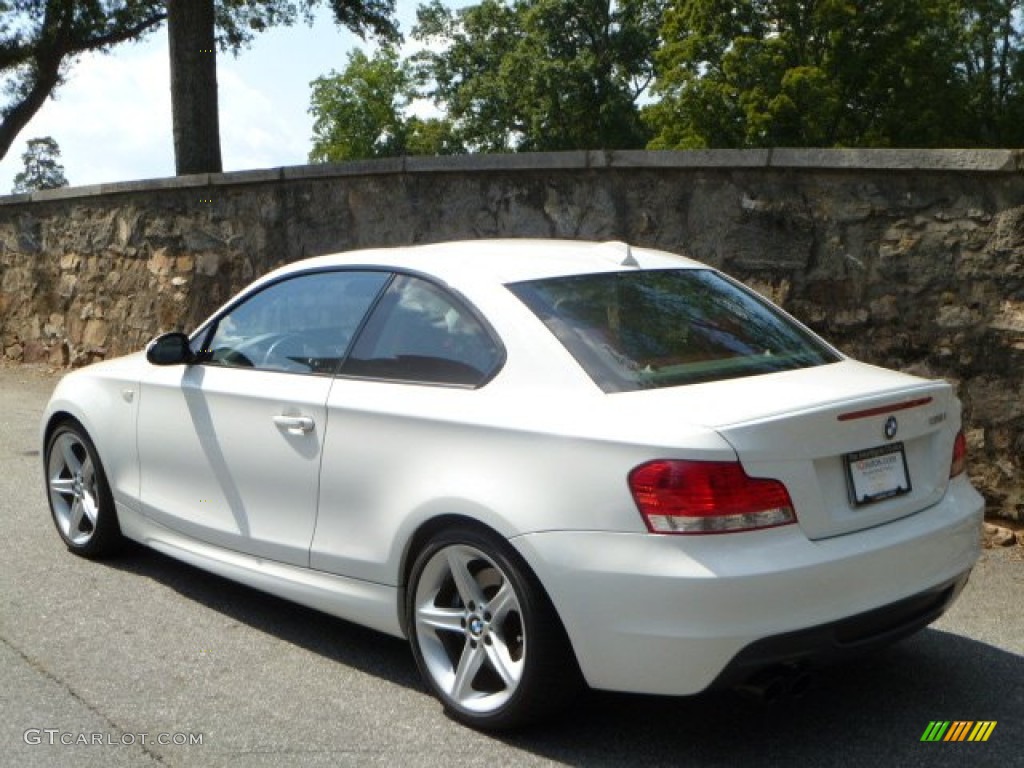 2008 1 Series 135i Coupe - Alpine White / Coral Red photo #18