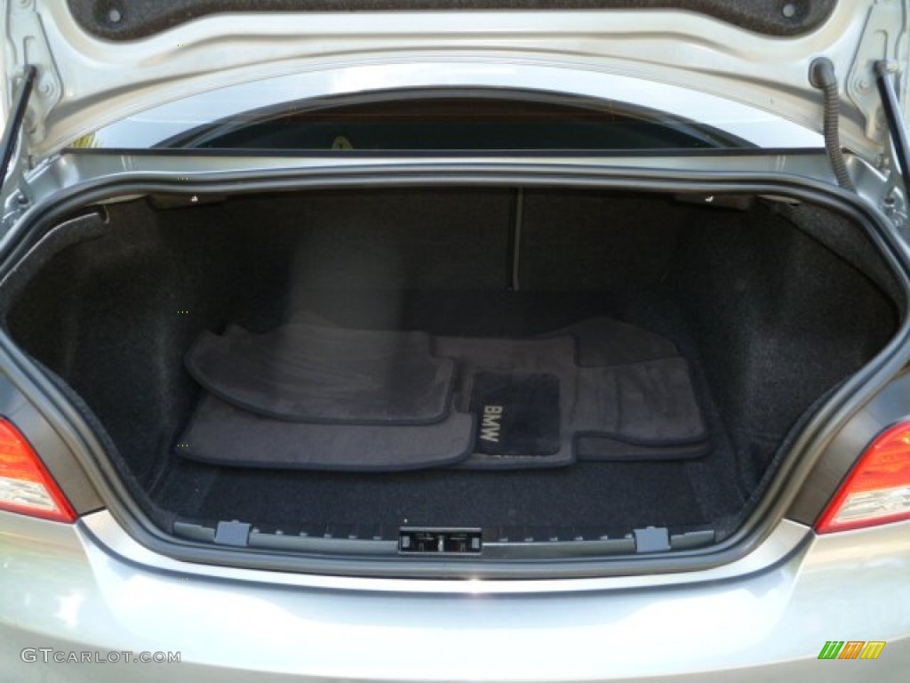 2010 BMW 1 Series 135i Coupe Trunk Photo #53933398