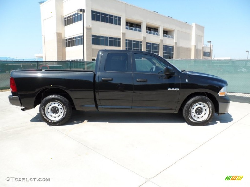 2009 Ram 1500 ST Quad Cab - Brilliant Black Crystal Pearl / Dark Slate/Medium Graystone photo #2