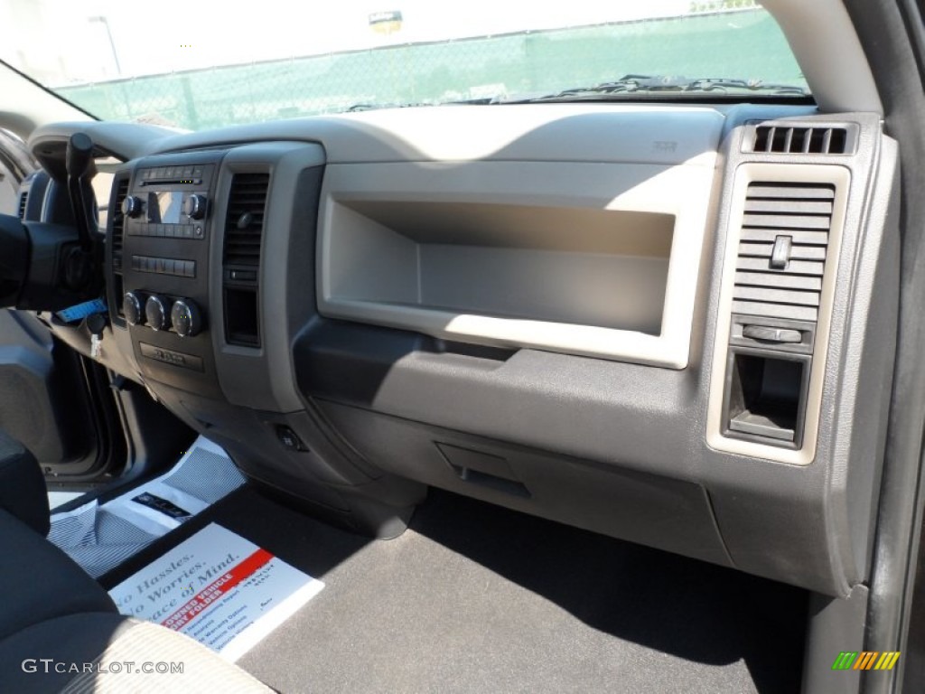 2009 Ram 1500 ST Quad Cab - Brilliant Black Crystal Pearl / Dark Slate/Medium Graystone photo #23