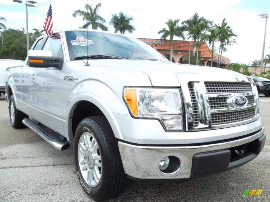 2010 F150 Lariat SuperCab - Ingot Silver Metallic / Black photo #2