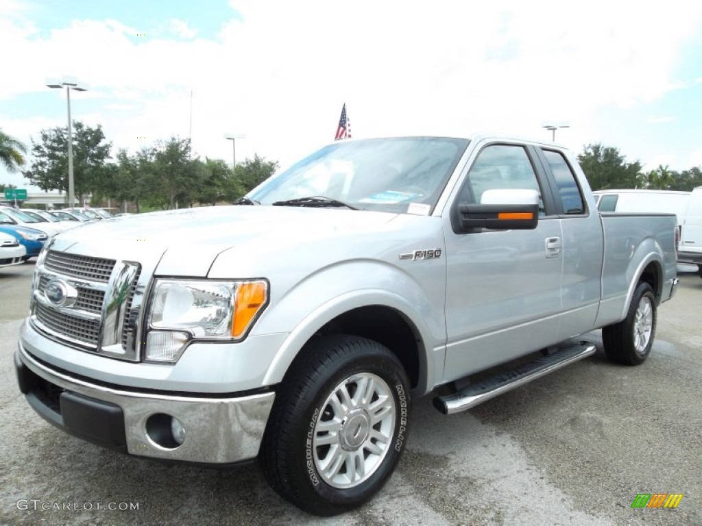 2010 F150 Lariat SuperCab - Ingot Silver Metallic / Black photo #13