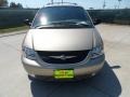 Light Almond Pearl Metallic - Town & Country LXi Photo No. 8