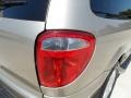 Light Almond Pearl Metallic - Town & Country LXi Photo No. 17