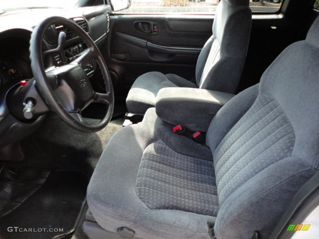 Medium Gray Interior 2000 Chevrolet S10 LS Extended Cab Photo #53940148
