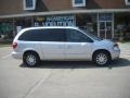 Bright Silver Metallic - Town & Country EX Photo No. 2