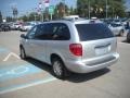Bright Silver Metallic - Town & Country EX Photo No. 5