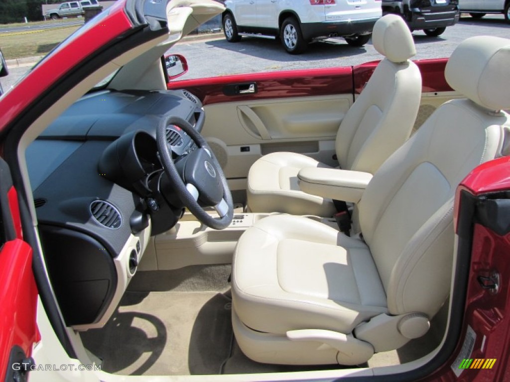 Cream Interior 2007 Volkswagen New Beetle 2.5 Convertible Photo #53944535