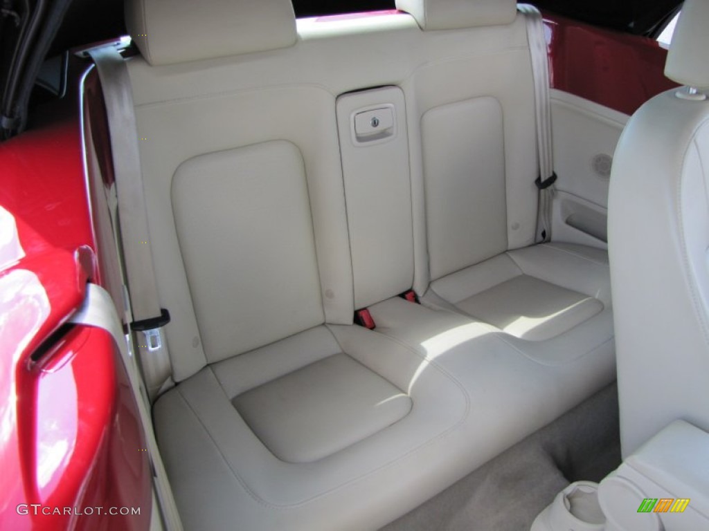 Cream Interior 2007 Volkswagen New Beetle 2.5 Convertible Photo #53944580