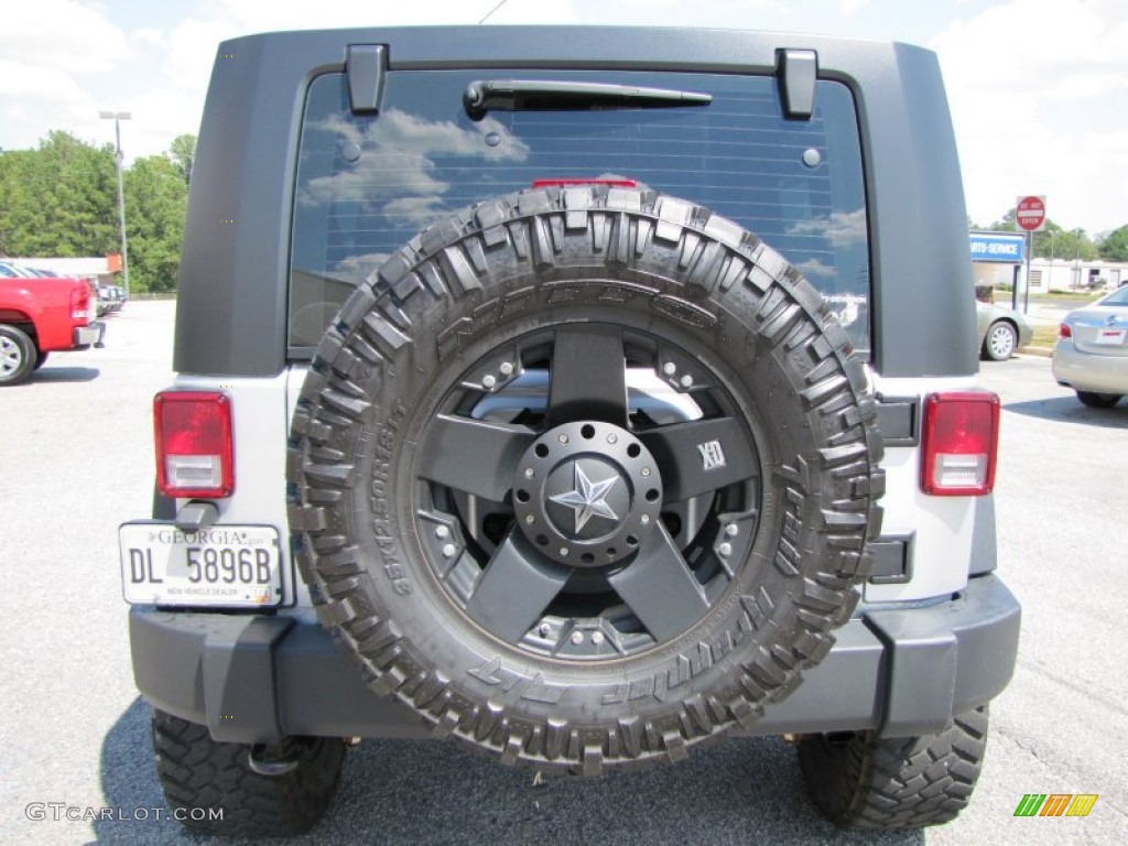 2010 Jeep Wrangler Unlimited Sport 4x4 Custom Wheels Photo #53945132