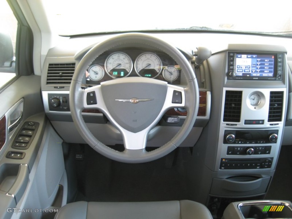 2010 Chrysler Town & Country LX Medium Slate Gray/Light Shale Steering Wheel Photo #53946290