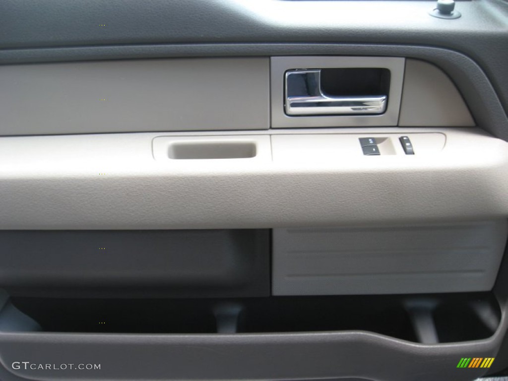 2010 F150 XLT Regular Cab - Tuxedo Black / Medium Stone photo #18