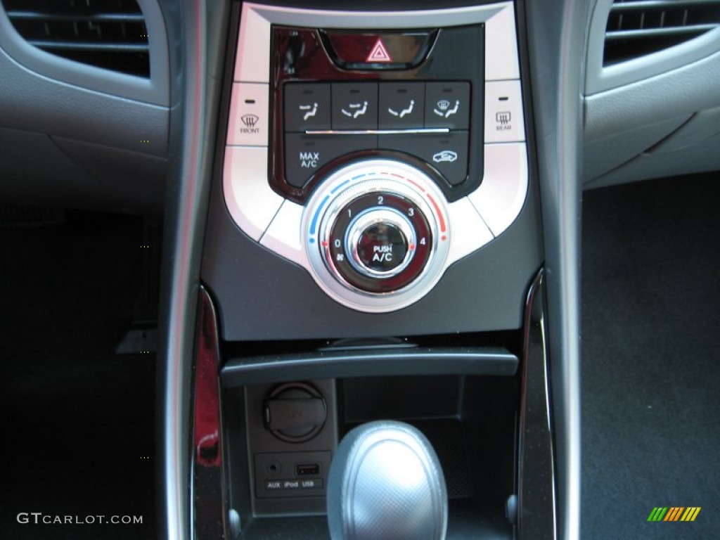 2012 Hyundai Elantra GLS Controls Photo #53947091