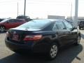 Black - Camry LE Photo No. 4