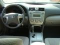 Black - Camry LE Photo No. 9