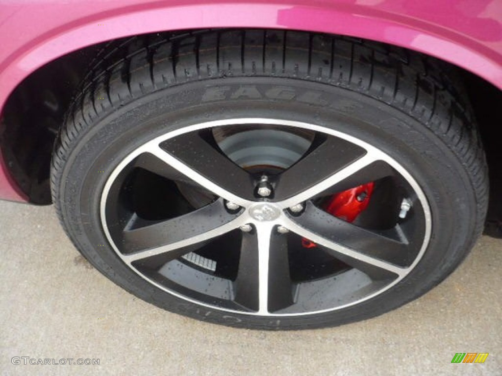 2010 Dodge Challenger SRT8 Furious Fuchsia Edition Wheel Photo #53953498