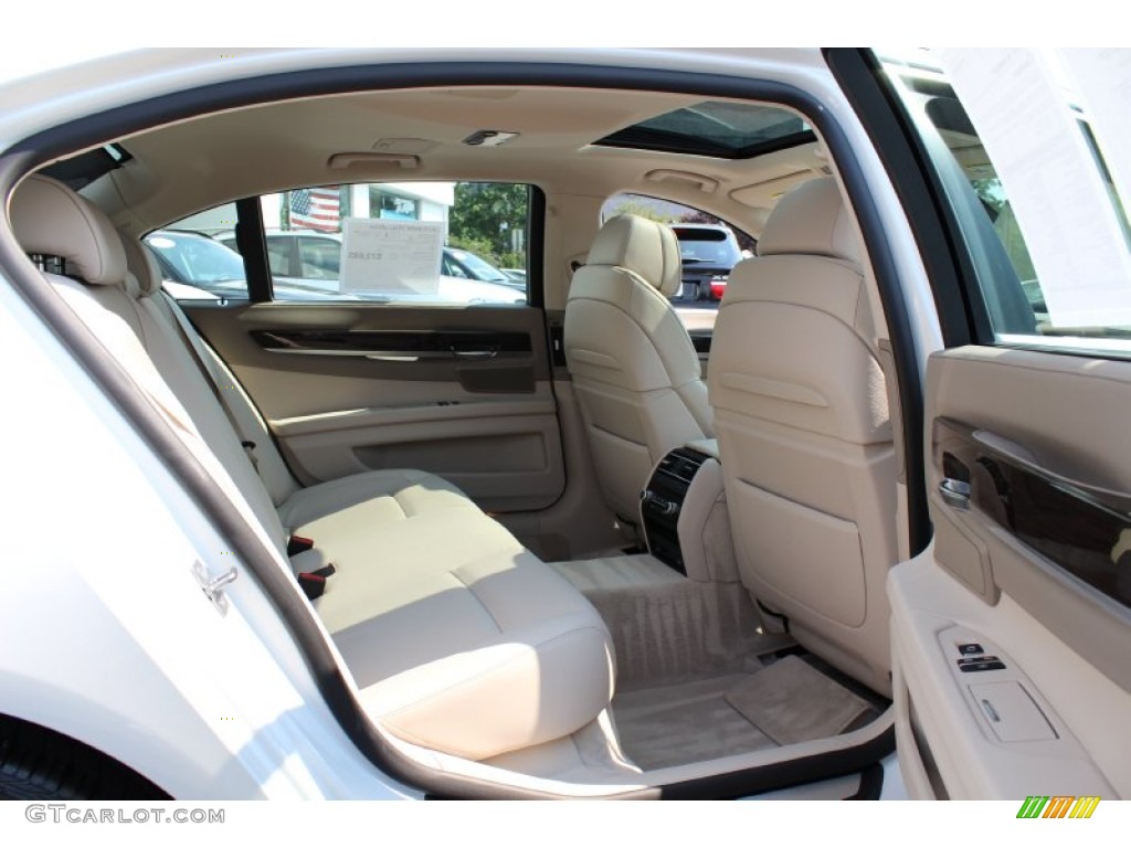 Oyster Nappa Leather Interior 2010 BMW 7 Series 750Li xDrive Sedan Photo #53953880