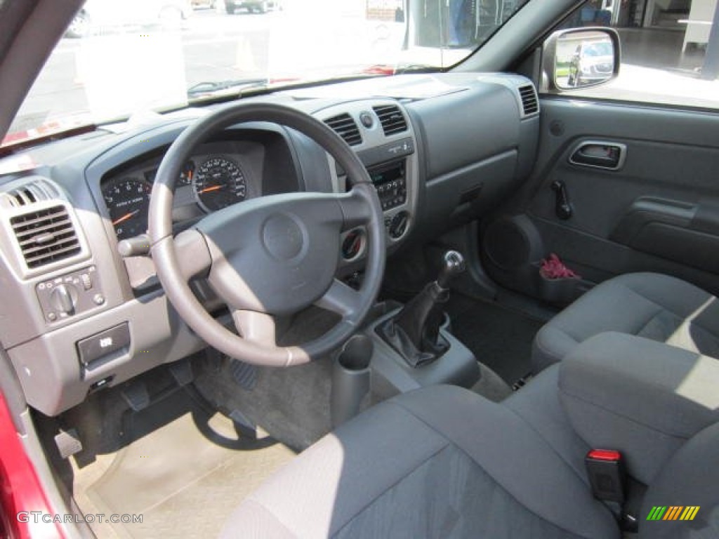 Medium Dark Pewter Interior 2005 Chevrolet Colorado LS Regular Cab Photo #53956373