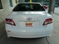 Super White - Camry SE Photo No. 3