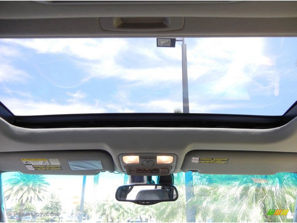 2003 Lexus GX 470 Sunroof Photos