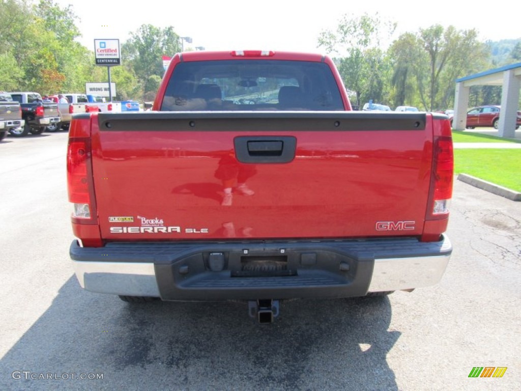 2008 Sierra 1500 SLE Crew Cab 4x4 - Fire Red / Ebony photo #3