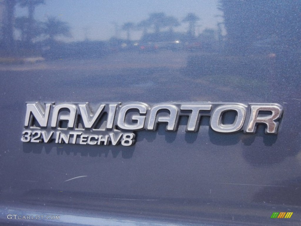 2001 Navigator 4x4 - Charcoal Blue Metallic / Medium Parchment photo #9