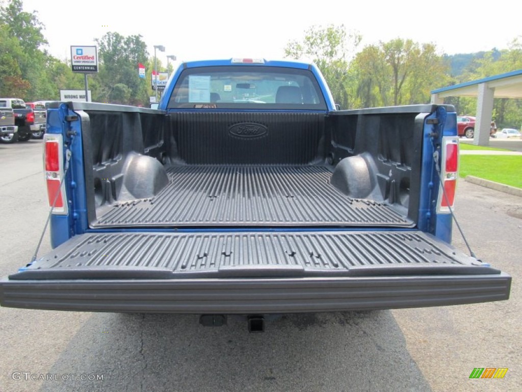 2010 F150 XL Regular Cab - Blue Flame Metallic / Medium Stone photo #13