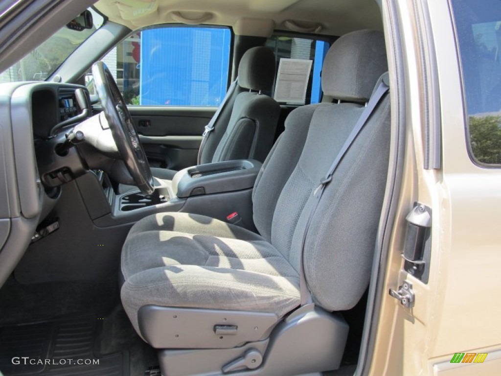 2004 Silverado 1500 LS Extended Cab 4x4 - Sandstone Metallic / Medium Gray photo #9