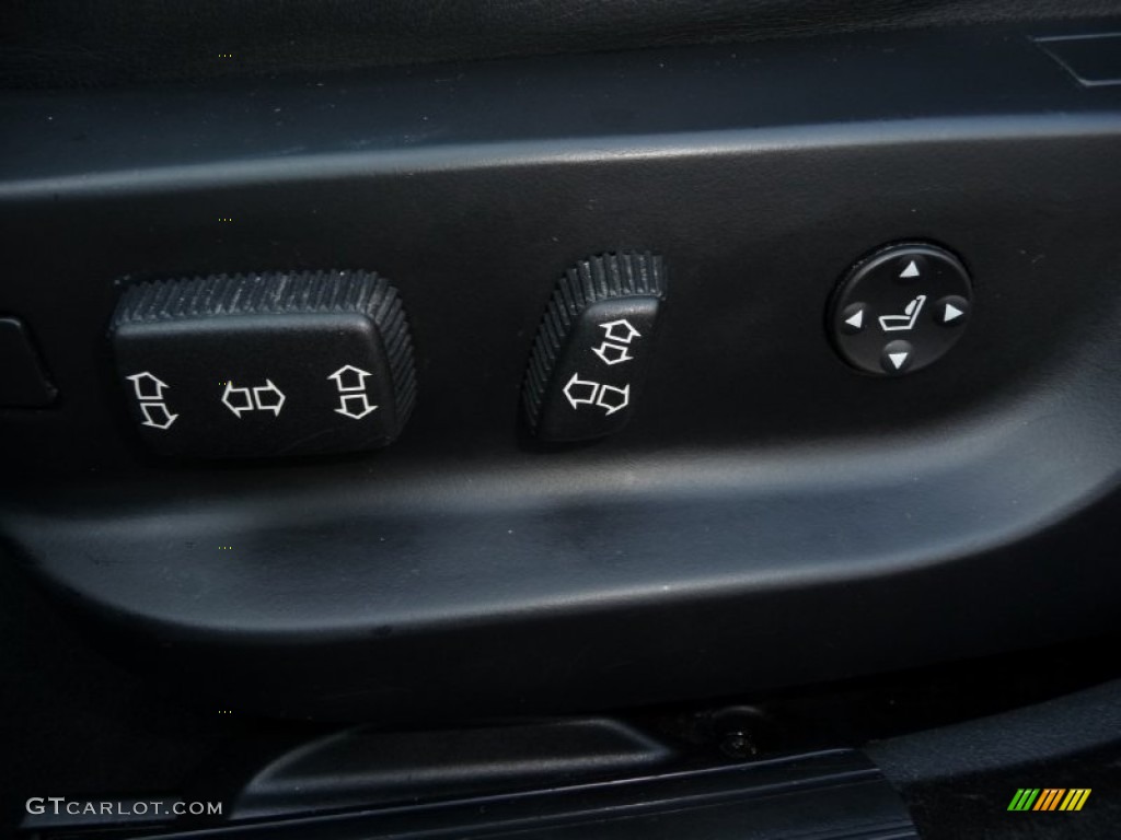 2001 BMW 5 Series 530i Sedan Controls Photo #53963093