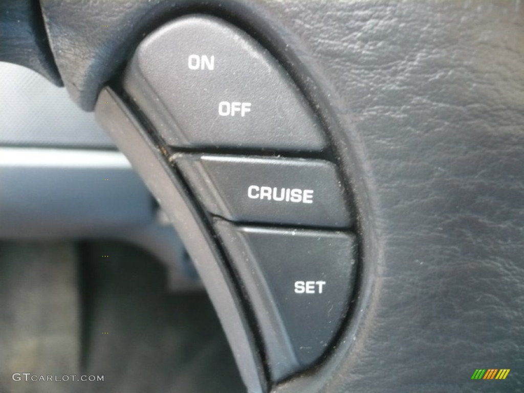 2005 Dodge Stratus SE Sedan Controls Photo #53964155