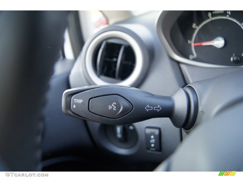 2012 Ford Fiesta SES Hatchback Controls Photo #53966669