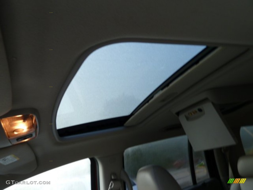 2006 Dodge Durango Limited HEMI 4x4 Sunroof Photos