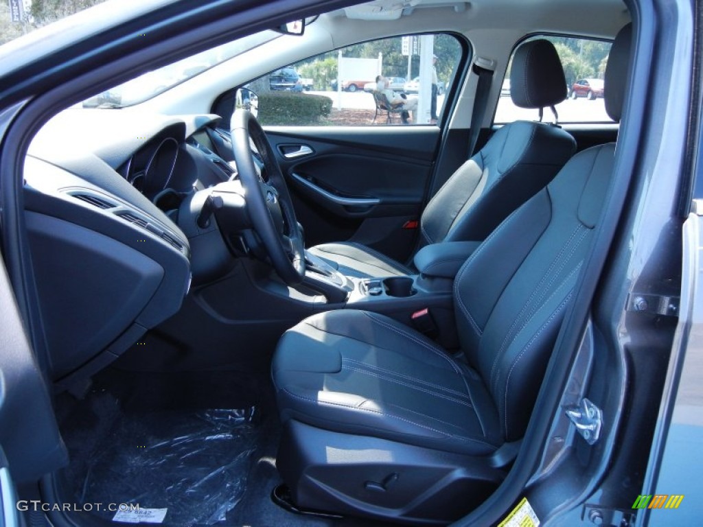 Charcoal Black Leather Interior 2012 Ford Focus Titanium 5-Door Photo #53967675
