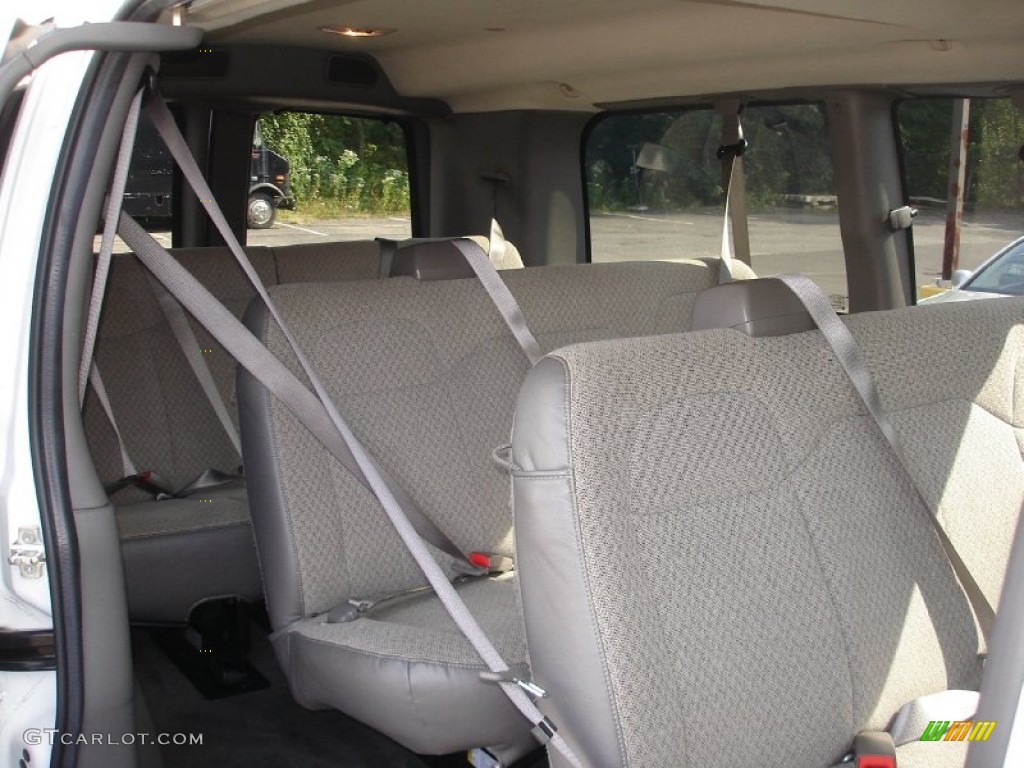Medium Pewter Interior 2011 Chevrolet Express LS 3500 Passenger Van Photo #53968212