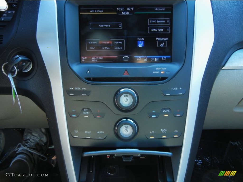 2012 Ford Explorer XLT Controls Photo #53968839