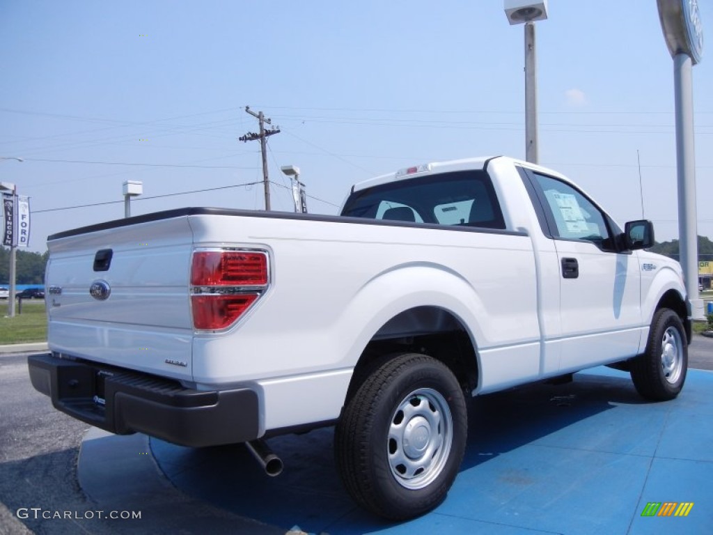 2011 F150 XL Regular Cab - Oxford White / Steel Gray photo #3