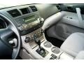 Ash Interior Photo for 2012 Toyota Highlander #53969979
