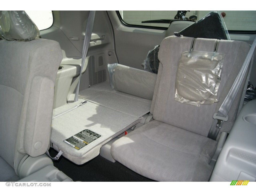 Ash Interior 2012 Toyota Highlander V6 4WD Photo #53970006