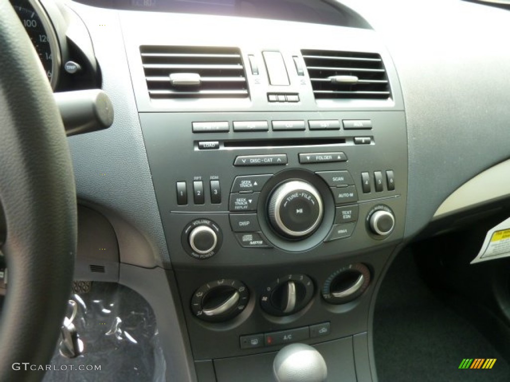 2012 Mazda MAZDA3 i Sport 4 Door Controls Photo #53970528