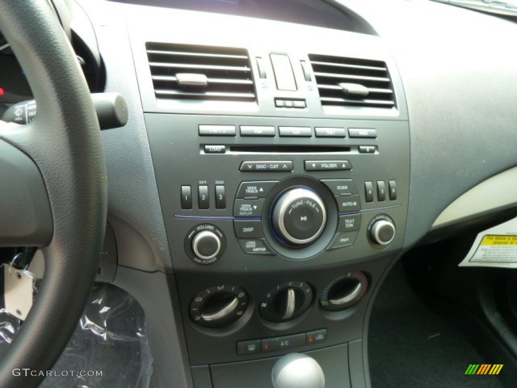 2012 Mazda MAZDA3 i Sport 4 Door Controls Photo #53971254