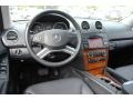 Black - ML 350 4Matic Photo No. 13