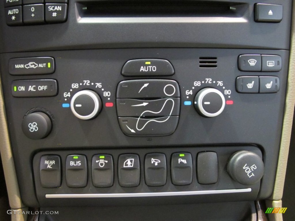 2012 Volvo XC90 3.2 Controls Photo #53972466