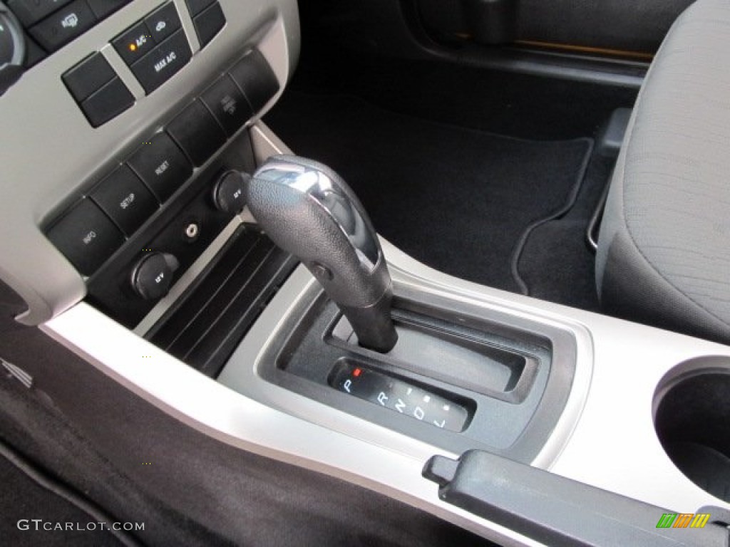 2009 Ford Focus SE Sedan 4 Speed Automatic Transmission Photo #53974045