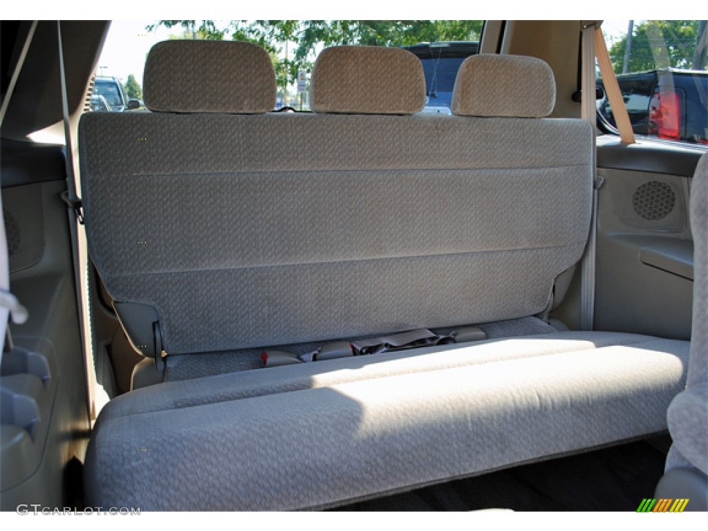 Ivory Interior 2000 Honda Odyssey LX Photo #53975484