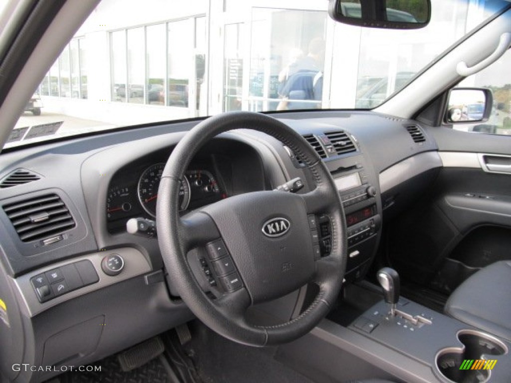 2009 Kia Borrego EX V6 4x4 Black Dashboard Photo #53976135