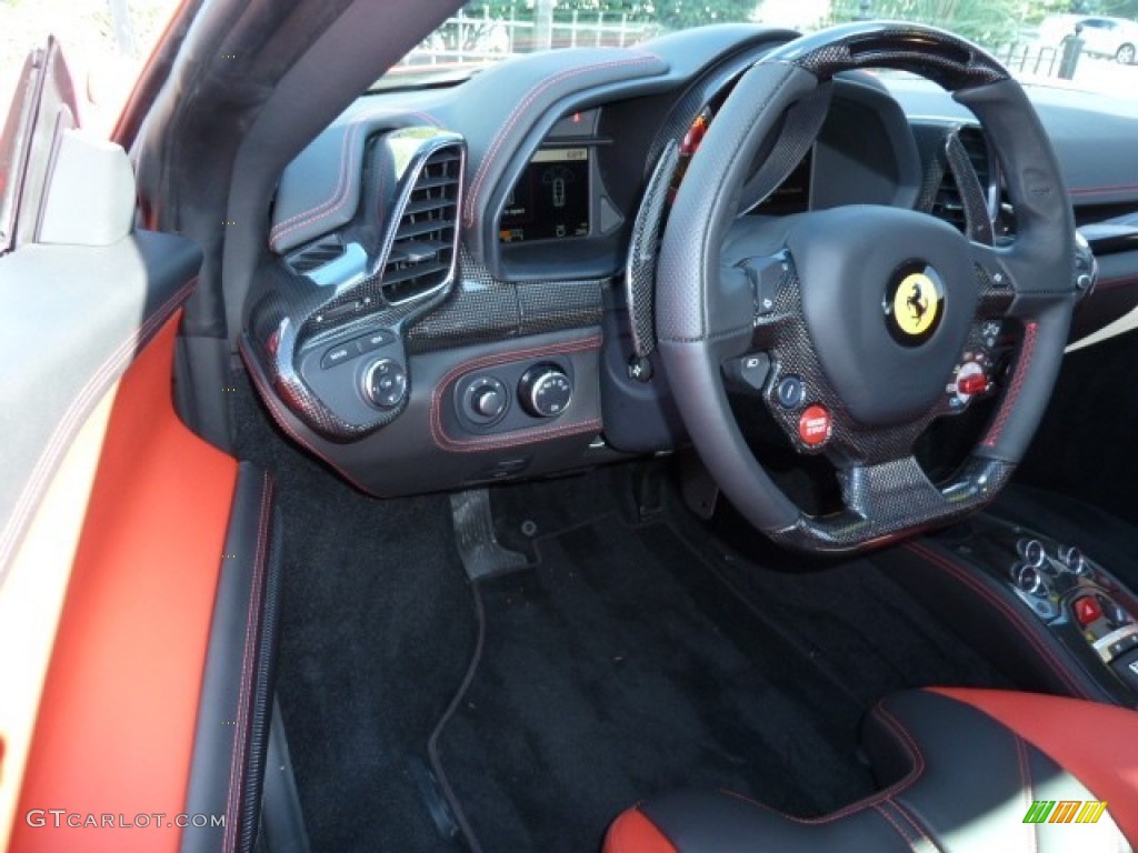 2011 Ferrari 458 Italia Black/Red Steering Wheel Photo #53979730