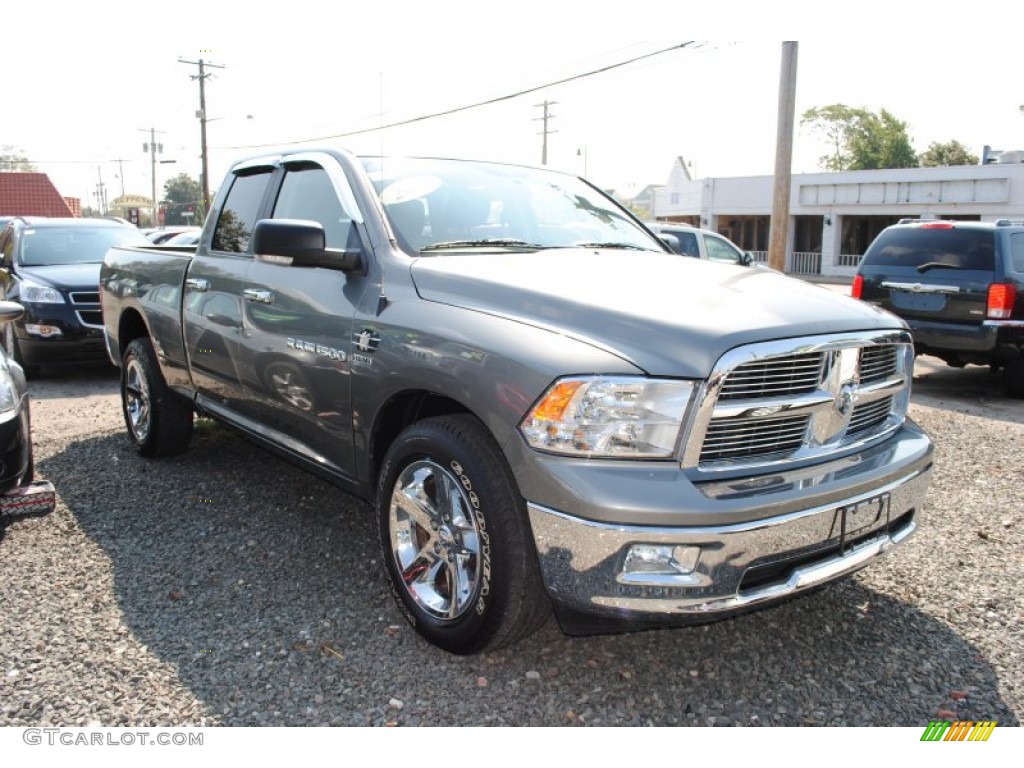 2011 Ram 1500 Big Horn Quad Cab 4x4 - Mineral Gray Metallic / Dark Slate Gray/Medium Graystone photo #3