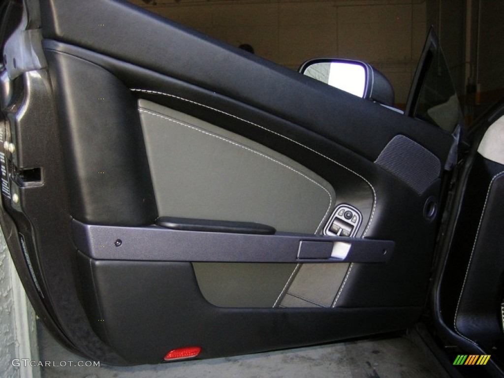 2007 Aston Martin V8 Vantage Coupe Obsidian Black Door Panel Photo #53984477
